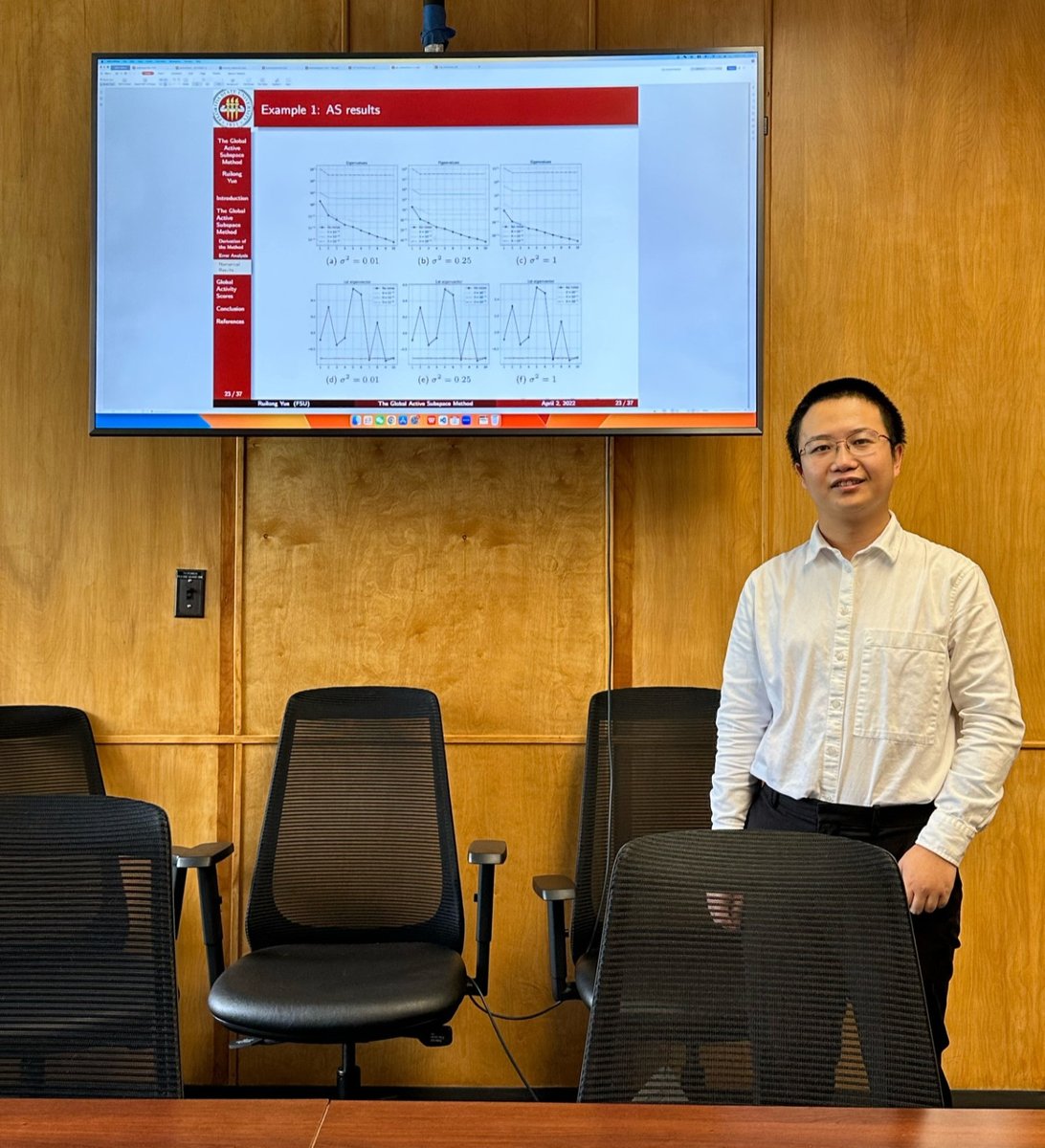 Congratulations to Ruilong Yue for passing his dissertation defense for his project, 'Global Active Subspace Method.' We're so proud! 🎉
