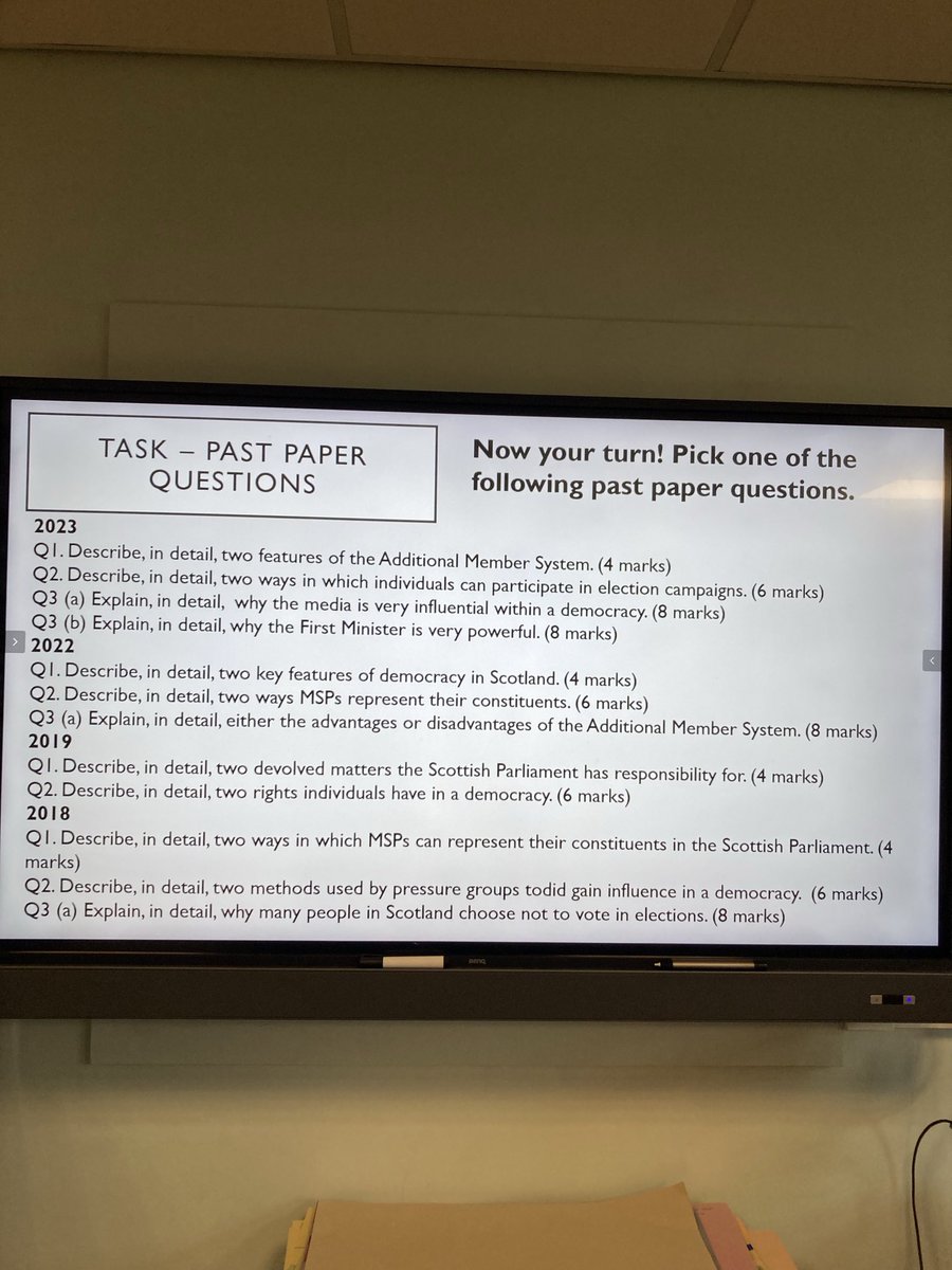 CHS Social Subjects tweet media