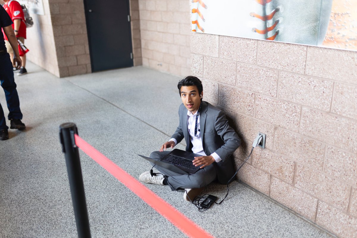 SalgadoPhoto_'s tweet image. "hey @SamGuzmanTV! how's it going?"

Sam: