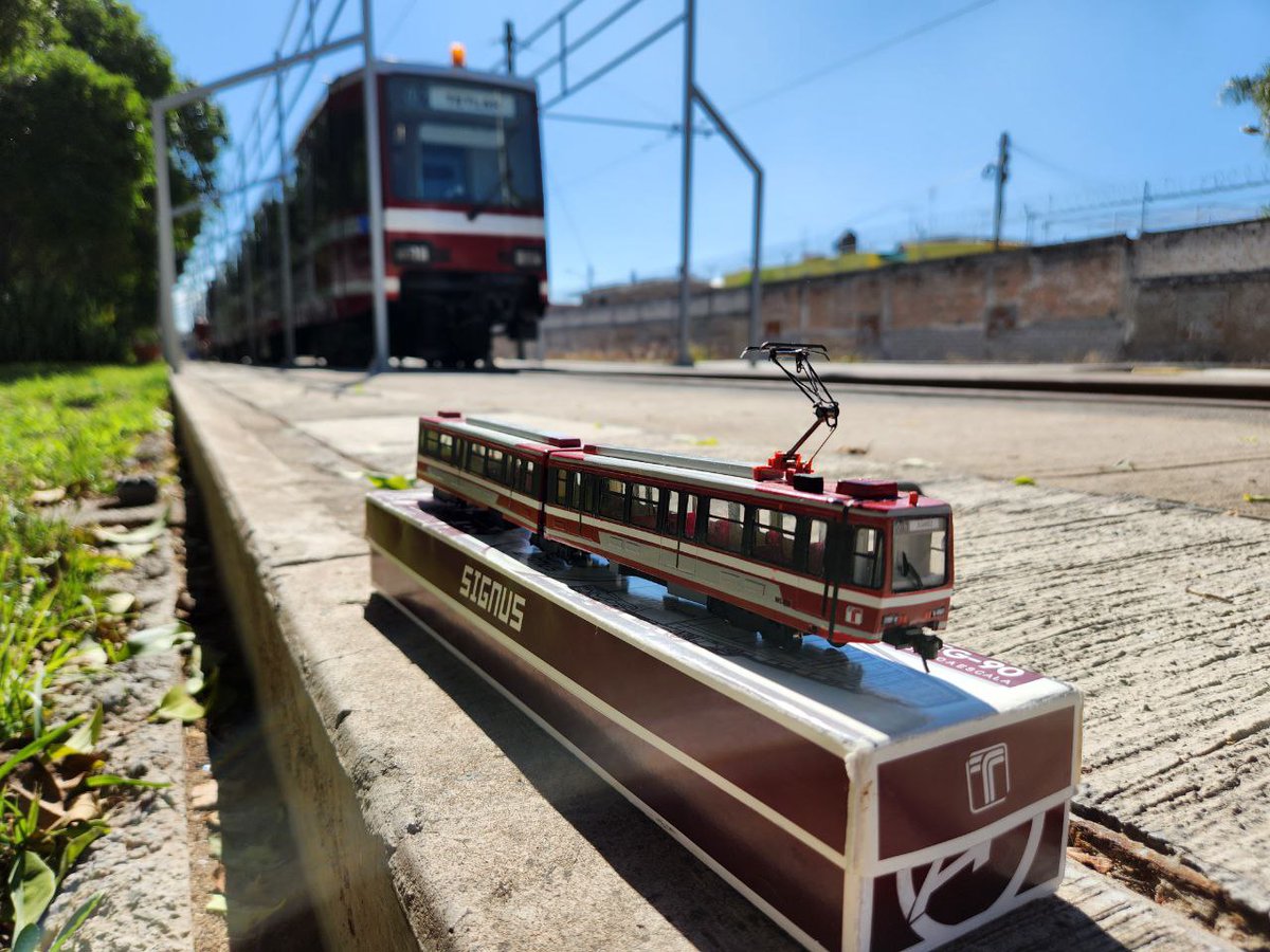 SignusScale's tweet photo. Visita a los talleres de Tetlán!
#trenligero #trenescala #scalemodel #scaletrain #Guadalajara #urbanrail #metro https://t.co/2H3eRDNn7D