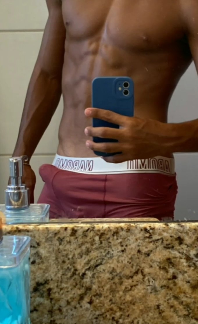 printcamss's tweet photo. Conteúdos gostosos de heteros gozando muito 🤤🔥
#hotman #privacy #novinhodopirocão #paugostoso #heterobrotheragem https://t.co/ueDaEifY3c
