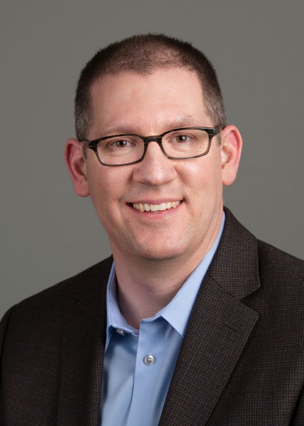 Huge congratulations to Pete Savage, PhD, Associate Professor of Pathology on his new appointment as chair of the Committee on Immunology (@UChicagoCOI). His leadership in COI and @UCCancerCenter is invaluable. #CancerResearch #Immunology 🧬🔬 ow.ly/qBQM50R7NwV
