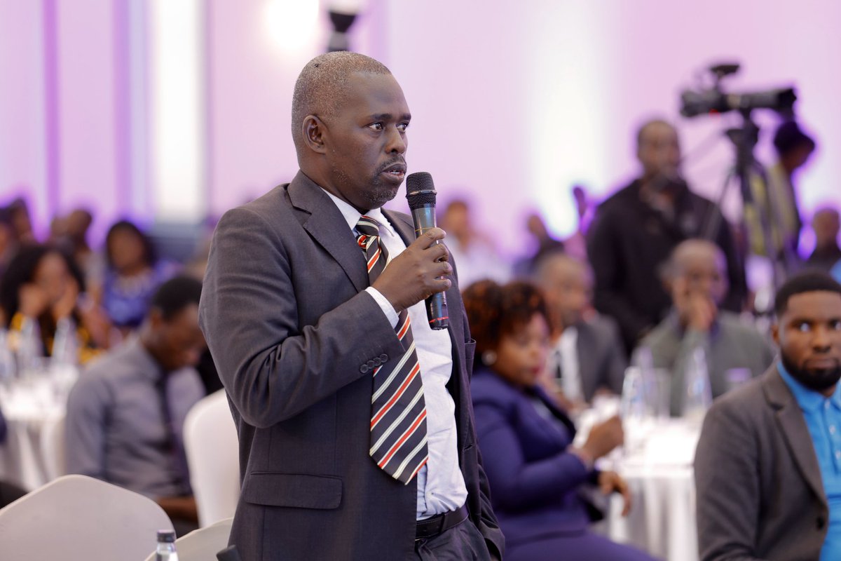 Earlier today, @PPDAUganda’s Director Performance Monitoring, Dr. Aloysius Byaruhanga made a presentation at the #NSSFSuppliersForum held at @MestilHotel in Kampala. We received invaluable feedback from the suppliers who attended. What feedback do you have for @PPDAUganda?