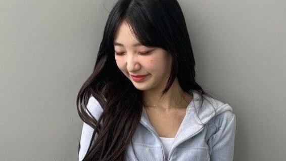 xdicxsnnx's tweet photo. 𝗥𝗢𝗟 - 𝗶𝗻 𝘁𝗵𝗲 𝗮𝗳𝘁𝗲𝗿𝗻𝗼𝗼𝗻 :

        ❝ 𝘐 𝘩𝘢𝘷𝘦 𝘴𝘰𝘮𝘦𝘵𝘩𝘪𝘯𝘨 
                𝙩𝙤 𝙩𝙚𝙡𝙡 𝙮𝙤𝙪 ❞ https://t.co/ugzopwx2Ld