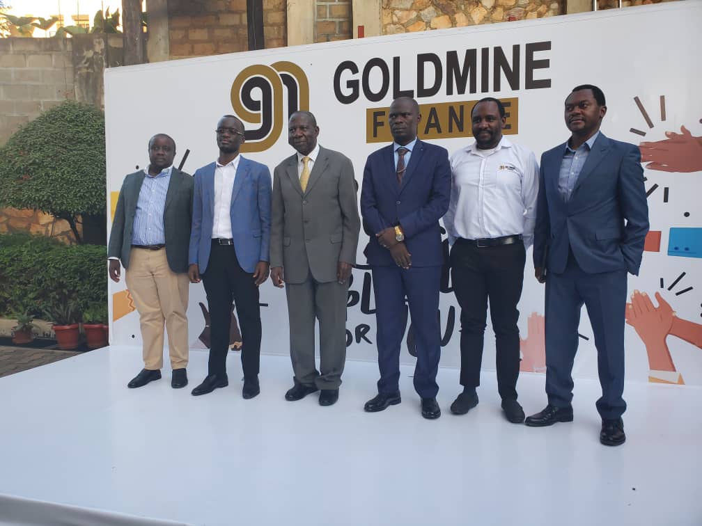Together with my senior Minister Hon. Matia Kasaija @MatiaK5, we launched Gold mine finance Kabalagala branch. @NRMOnline @KagutaMuseveni