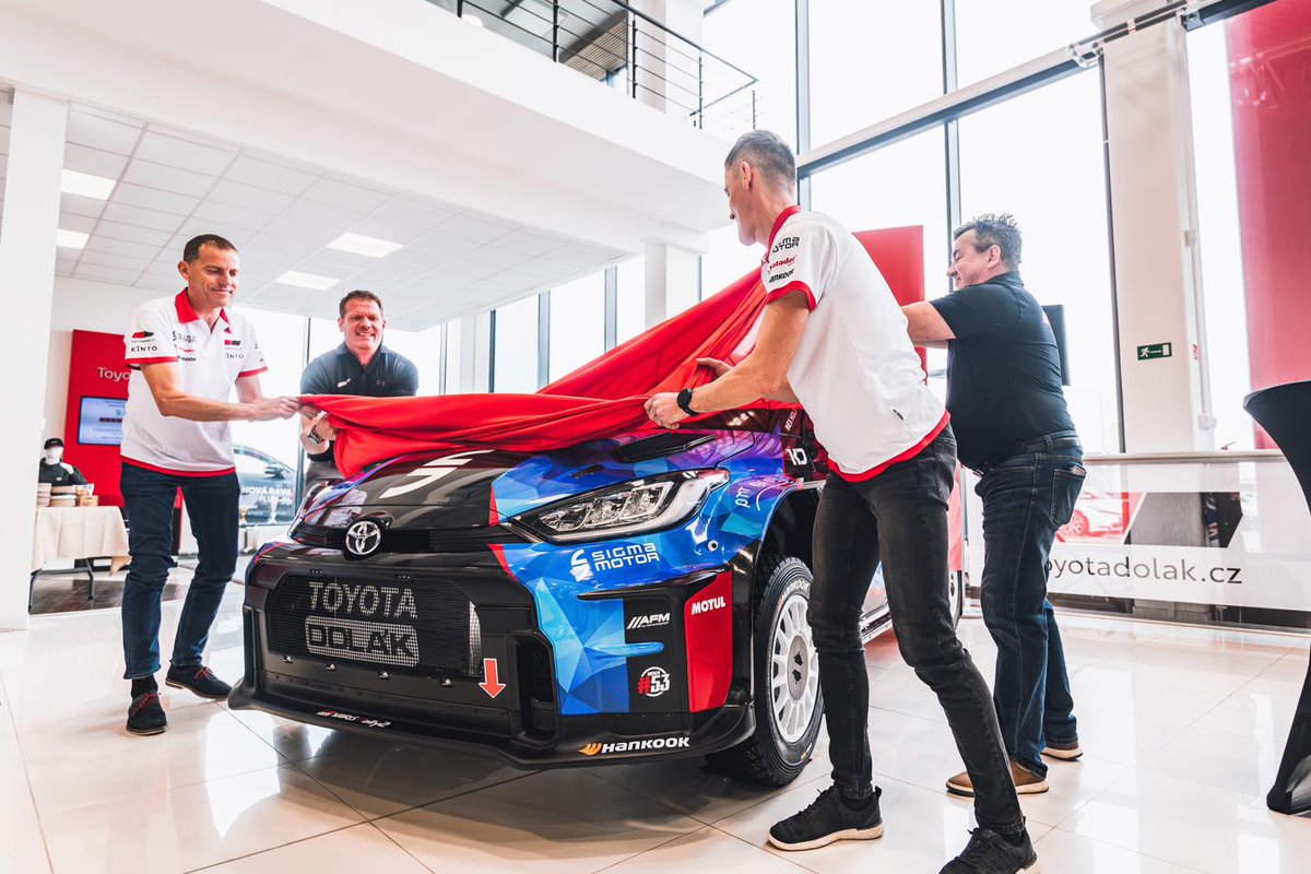 WorldrallyEU's tweet photo. Mareš w nowym aucie.
@FIAERC 
https://t.co/kK6SdheQMA https://t.co/h8hebW7eZh