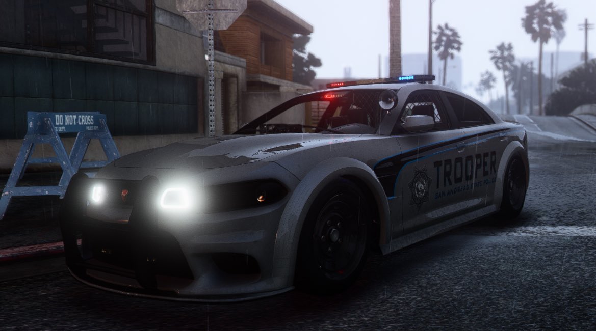 _echorp's tweet photo. After weeks of development work, we are proud to present our new police fleet 🚨

#FiveM #RP #EchoRP https://t.co/ZIGGNsRz8o