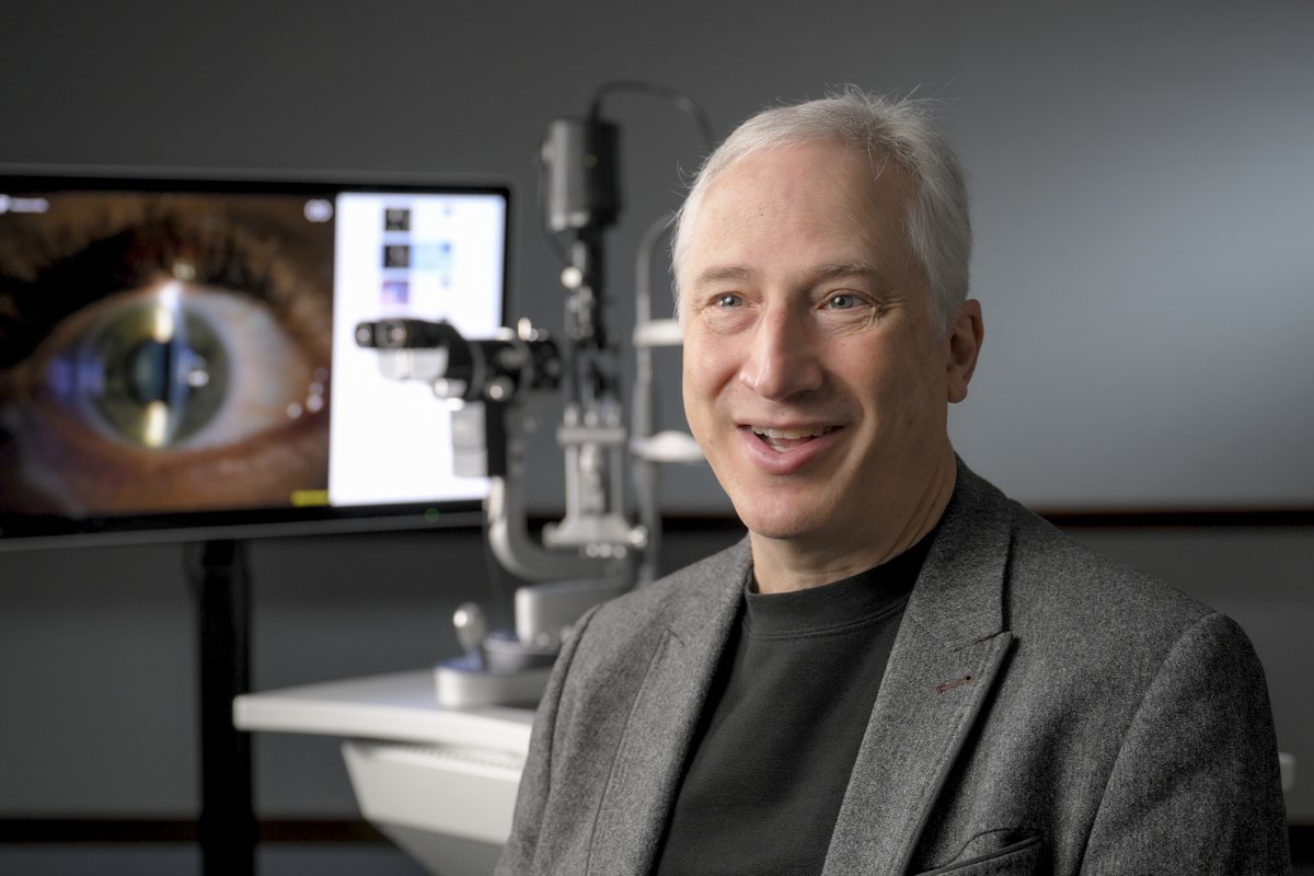 Join us at ASCRS in Boston! Swing by booth 1664 for an exclusive sneak peek at our latest innovation from Haag-Streit. Don't miss Dr. Michael Snyder's live demonstration and discussion on Sunday, April 7, from 2:00 PM to 3:00 PM. See you there!