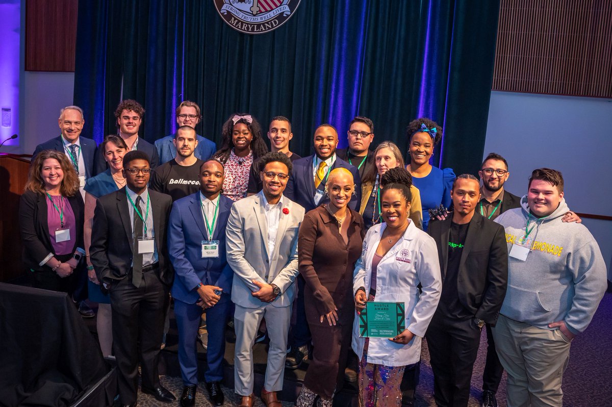 Loyola’s Simon Center for Innovation & Entrepreneurship awarded $25K to 4 ventures that participated in the center’s Baltipreneurs Accelerator, a 4-month part-time program supporting startup businesses and social ventures: loyola.edu/news/2024/0328… @LoyolaInnovates