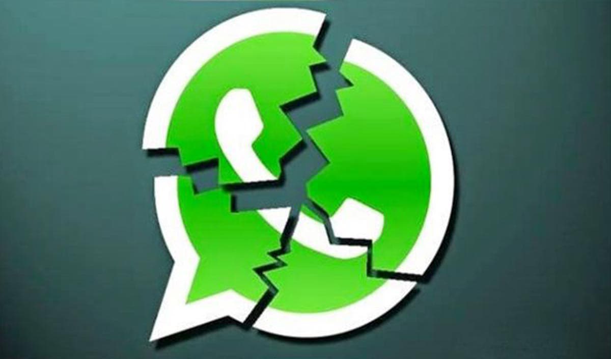 #WhatsAppdown Si vous n'arrivez plus à vous connecter à Whatsapp, c'est normal: une panne est actuellement en cours le service de messagerie et appartenant à Meta. Une seconde panne après celle de Facebook et Instagram il y’a quelque temps . @seynim6 , @MounkailaSani1 ,