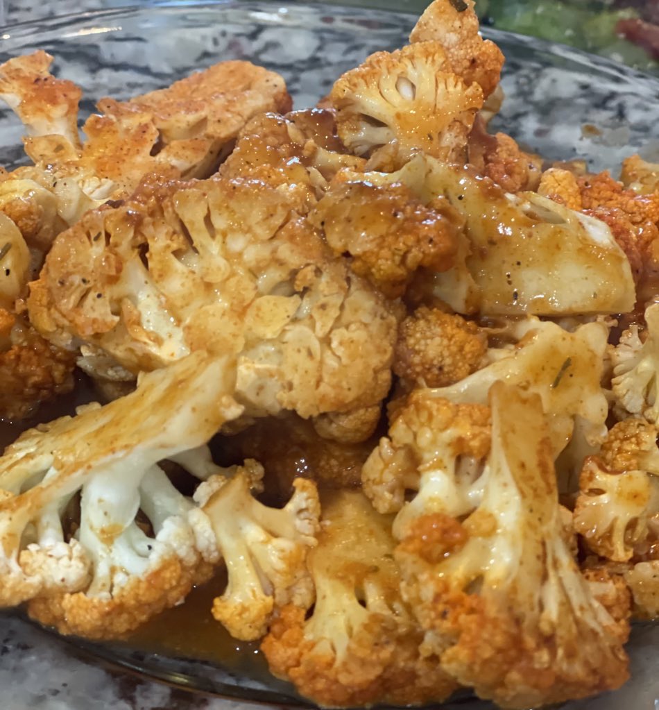 chiploverlou's tweet image. The Burrito 🌯 in us is soooo jealous! 

Love the new flavor!!! 

Great with our #LowPro Cauliflower recipes! 

@HCUAmerica