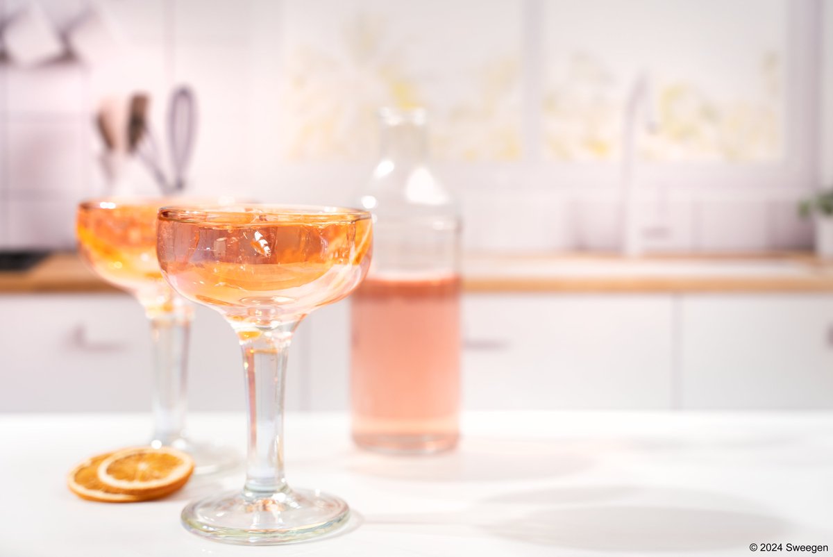 Sweegen's tweet photo. #PeachFuzz is meant to remind us that a vital part of living a full life is having good #health, stamina, and #strength to enjoy it. In a busy digital world, it is critical to prioritize #connection. 

Create #ProductswithPurpose with our team of #ProductDevelopment experts. https://t.co/vJgdoTOpf1