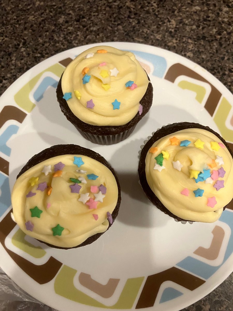 Melissa Akaniey tweet media