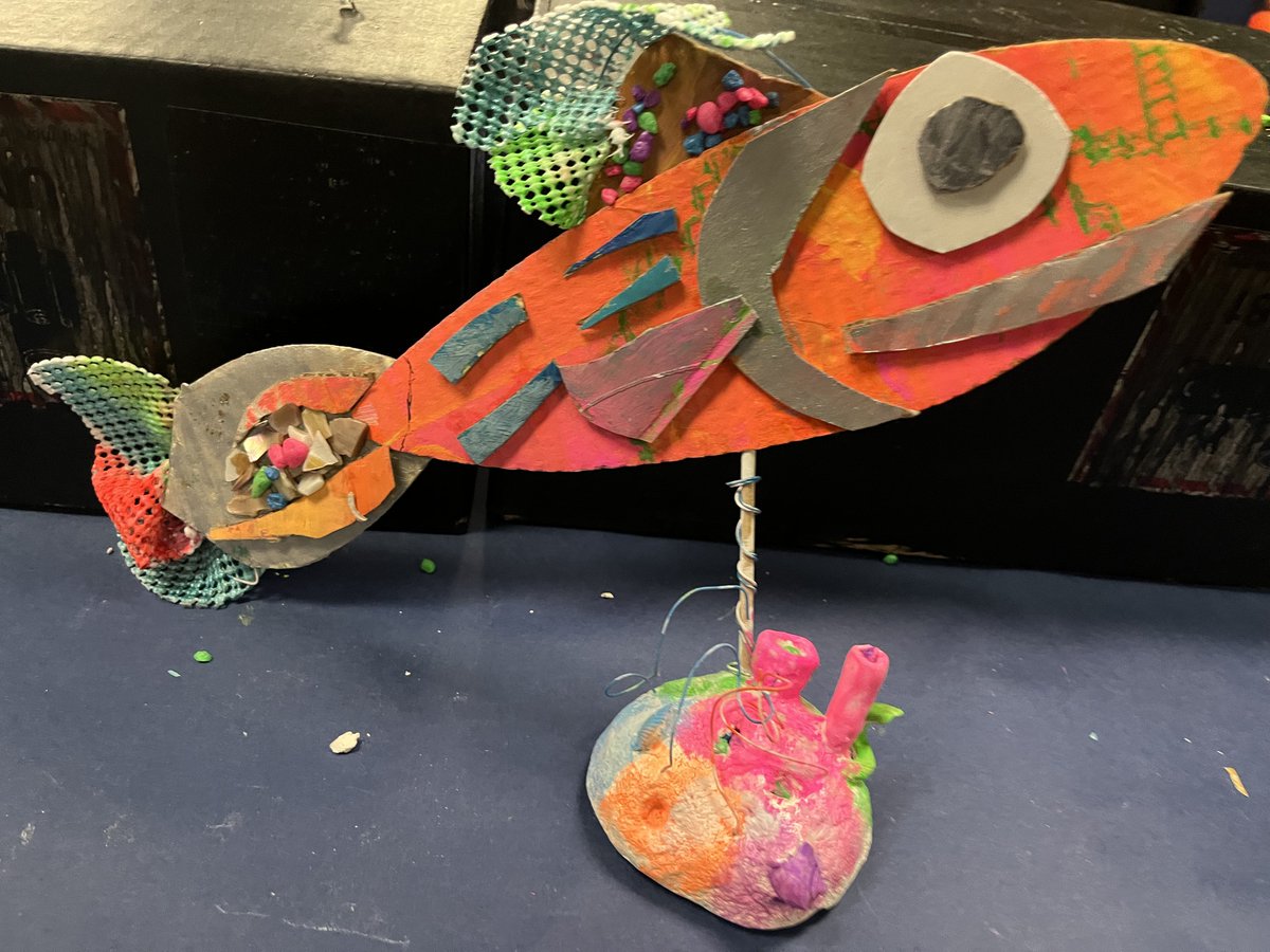 We are proud of one of our most-improved composting schools preventing food waste, <a href="/TimberLakesocps/">Timber Lakes</a>! Students help monitor the food waste bin at lunch, with 800+ lbs. of food scraps diverted in 1 week. TLE also incorporates waste reduction into art classes by upcycling materials!