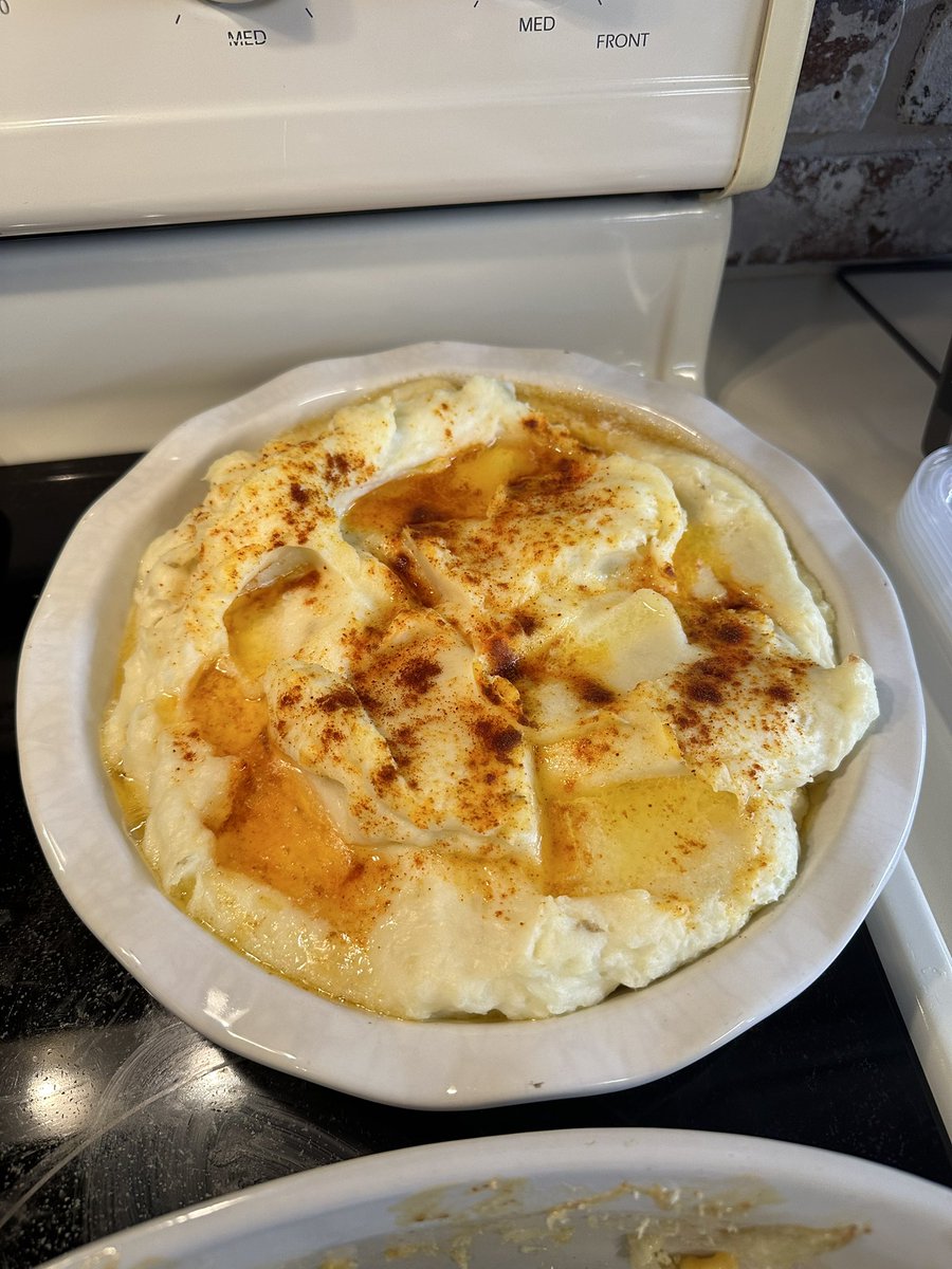 One of the ways I keep my grandma Lenore’s memory alive is by cooking her recipes. She taught me how to cook and always loved having us in the kitchen helping her. She called these “party potatoes” Miss her every day! 💗