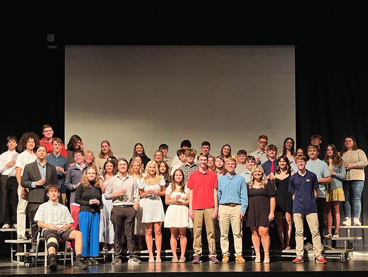 ๐๐จ๐ฎ๐ญ๐ก-๐๐จ๐ฒ๐ฅ๐ ๐๐ข๐ ๐ก ๐๐๐ก๐จ๐จ๐ฅ (@southdoylehs) on Twitter photo Congratulations to our newly inducted National Honor Society members and officers! Congratulations to our newly inducted National Honor Society members and officers!