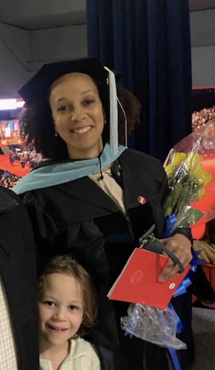 CPSNetwork6's tweet image. Happy Assistant Principal week to a super amazing, life-changing, multi-tasking, miracle worker. AP Swartz you are one in a million!