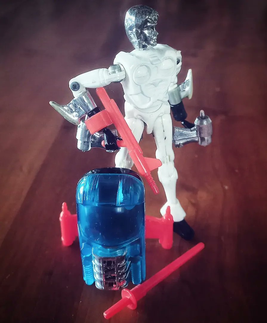 Taking a break from defending the galaxy
#mego#micronauts#galacticdefender