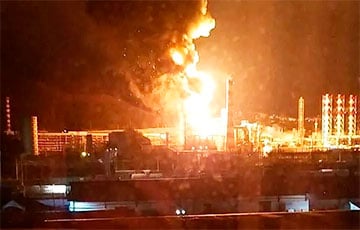 🔥 Do you support Ukraine's decision to hit Russian oil refineries, even if it causes fuel prices to rise ? ✌️