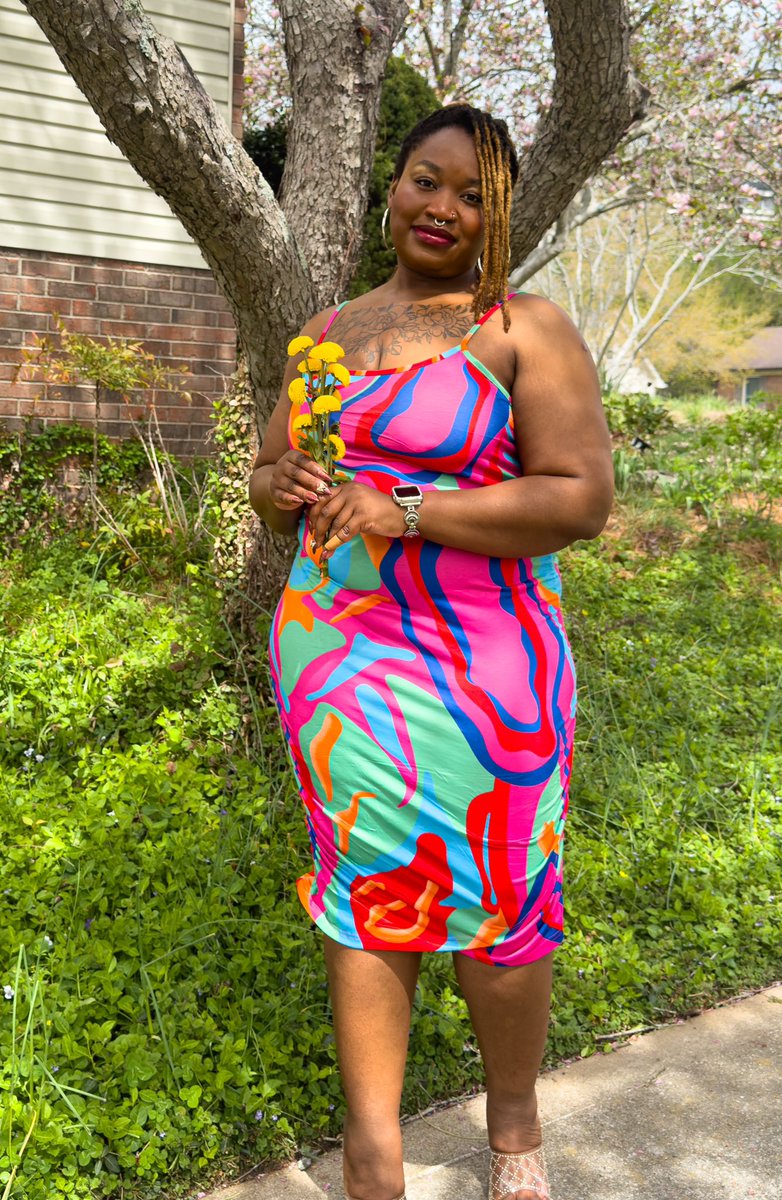 loceddivinity's tweet photo. Add a splash of color 🌺🩷 https://t.co/DHIIaJ3g7X