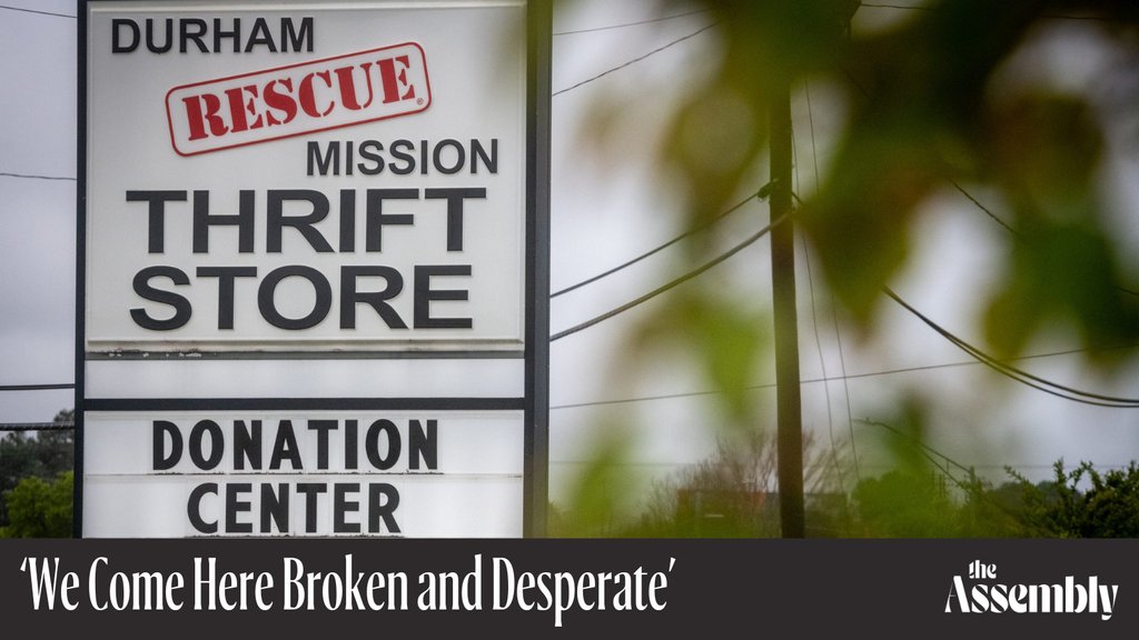 The Durham Rescue Mission takes in people with nowhere else to go and gives them another shot at life. But former guests say the Mission, whose affiliated nonprofits brought in $23 million in revenue in 2022, exploited them. @‌CyNeffNews reports ⬇️ theassemblync.com/place/durham-r…