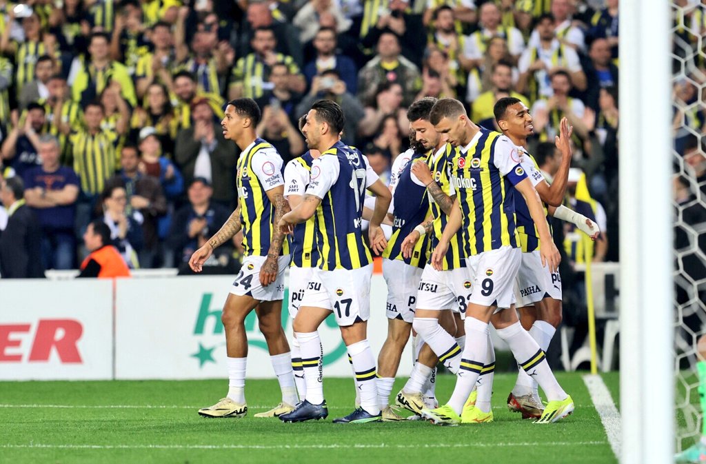 FENER from Fire ❤️‍🔥💛💙