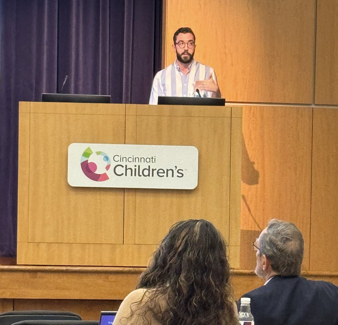 Rhodes Hambrick, MD, MS (@rhodeshambrick) on Twitter photo Grateful to have a chance to present my work on better understanding antibiotic elimination in kids on CRRT today at <a href="/CincyChildrens/">Cincinnati Children's</a> annual Boat lectures...with Dr. Boat himself in attendance! Grateful to have a chance to present my work on better understanding antibiotic elimination in kids on CRRT today at <a href="/CincyChildrens/">Cincinnati Children's</a> annual Boat lectures...with Dr. Boat himself in attendance!