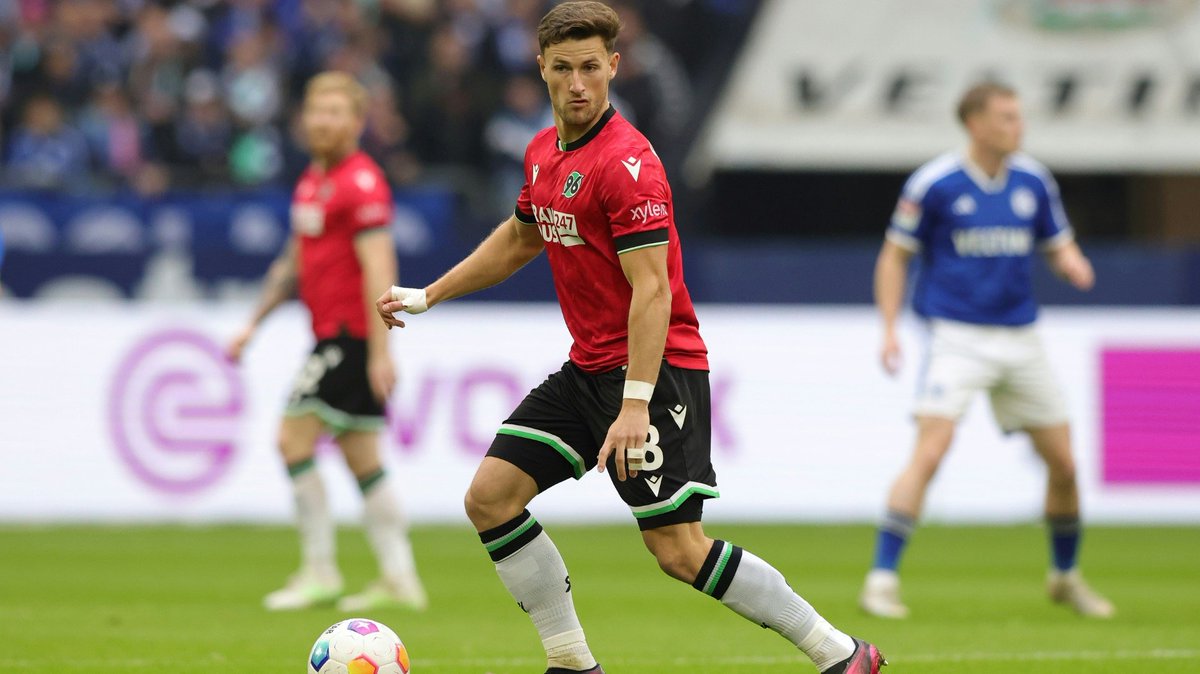 Enzo Leopold ne partira pas au <a href="/HerthaBerlinFr/">Hertha Berlin France 🇫🇷</a> 

Le club ne le laissera pas parti suite à sa récente prolongation.