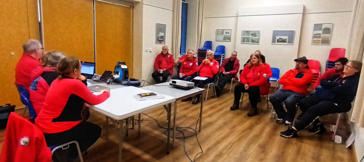 Tonight we held a team debrief on last week's 5-day missing person search; 9 members joined online. We discussed what went well but, more importantly, what could be done better next time. This feeds into our continuous improvement and training programme. #LowlandRescue #SAR