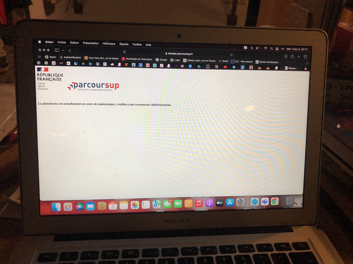 🧘🏽‍♀️Nous aurions dû finir cette course d’obstacles sereinement ce week-end, entre un film de Murakami et une séance de yoga 🚨Cependant , dans la vrai vie ,ce soir à 1h30 du deadline @parcoursup_info se dit en maintenance Merci de nous indiquer la marche à suivre @education_gouv