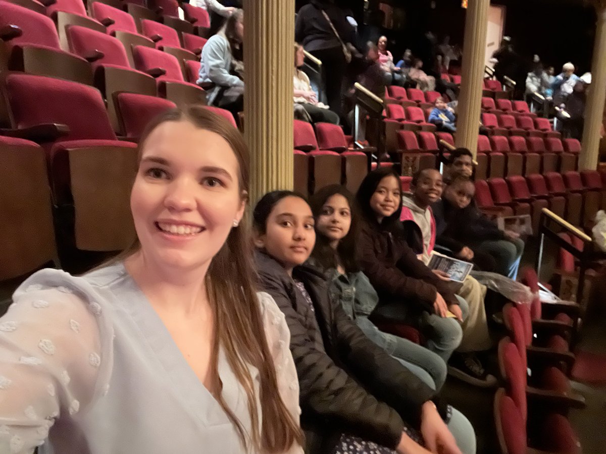 Emma Stern tweet media