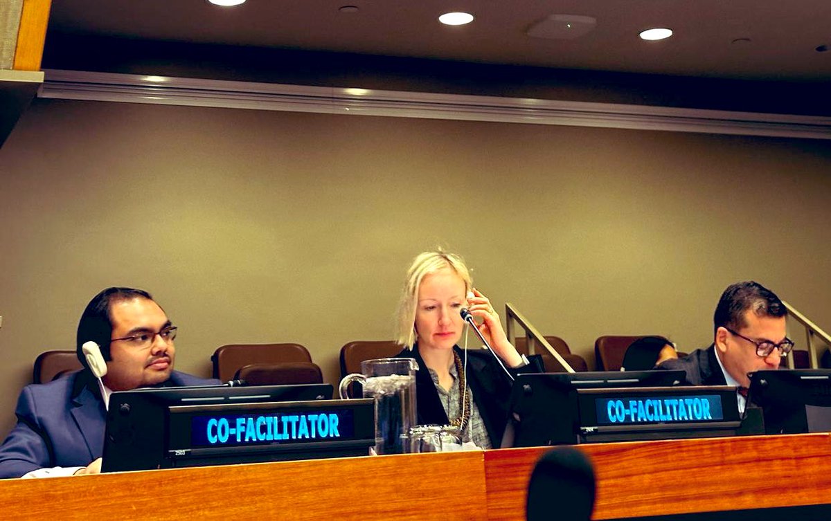 #CrimesAgainstHumanity and the substance of a draft UN agreement on them are the subject of dicussions at the #SixthCommittee this week. #Iceland🇮🇸 happy to co-facilitate together with #Guatemala🇬🇹 and #Malaysia🇲🇾 Day 3️⃣ of in-depth discussions with many participating states💪