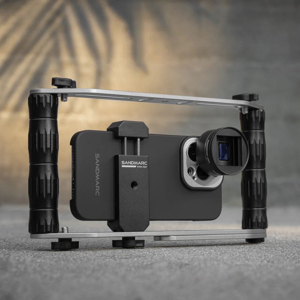 lilNERDtv's tweet photo. โ๏ธNEW GEAR
๐ธAnamorphic 1.33x lens
๐ธFilm Rig
๐ธProlight Mini RGB
๐ธCloud Diffusion Filter
@sandmarc #sandmarc #contentcreator #irlstreams #NASASocial https://t.co/UczKWMUXCs