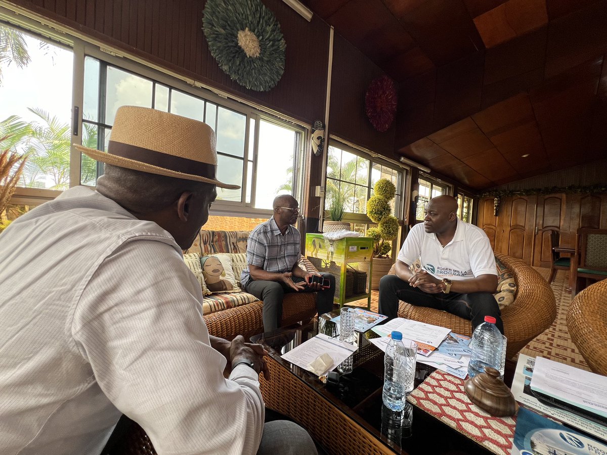 Intensive working session today about our @R_MillaProgram activities with the Vice-president Joseph Antoine Bell and the executive director Jean-Baptiste D. Tany. #Sauvons140000Enfants #SaveMillionsChildren #NomaFund #WaterFund #RM9 🇨🇲