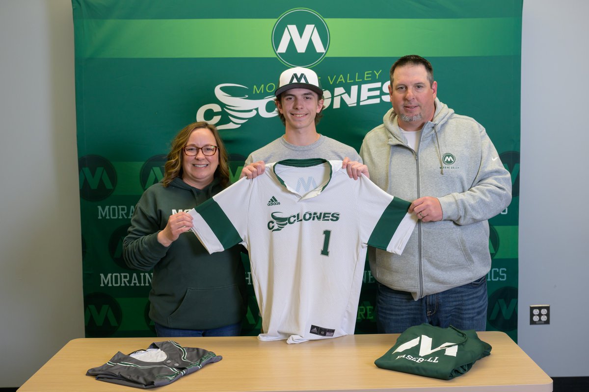 MVCyclones's tweet image. It may be too cold &amp;amp; rainy/snowy for outdoor sports this week, but Cyclones #baseball got another player signed! Caston Norris, middle infielder from Morris H.S., will join the Cyclones next season. Welcome to the family, Caston! #GrowingCycloneFamily #GoCyclones #mvcyclones 🌪️⚾️