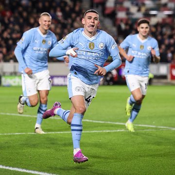 Repost for Saka and Like for Phil Foden