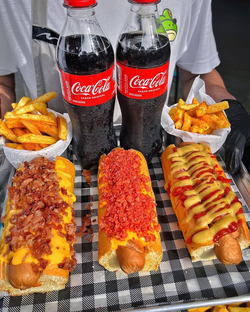 Hot Dogs 🌭🌭🌭