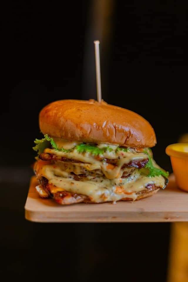 Today's Love ❤ “A burger without cheese is like a hug without a squeeze. #food #foodies #foodpics #foodphotography #foodhub #Cook #cooking #recipe #tasty #lunch #dinner #yummy