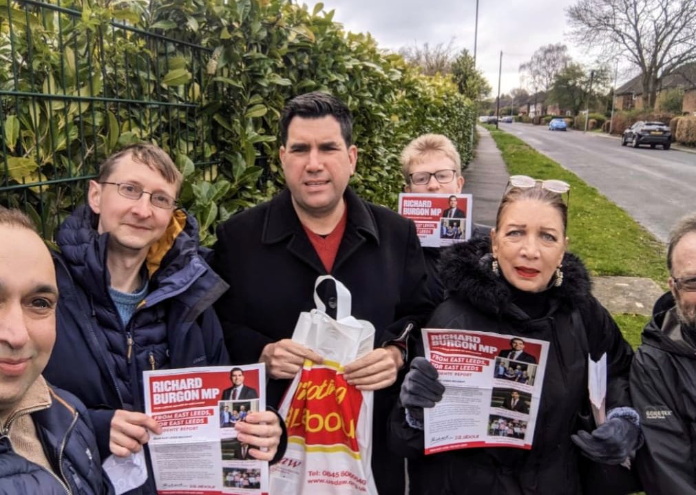 Braving the howling wind this evening for leafleting in Seacroft! Leeds is keen to send the Tories packing. And with local elections and the West Yorkshire Mayor election on Thursday 2nd May and a General Election on its way, there’s three opportunities for voters to do it!