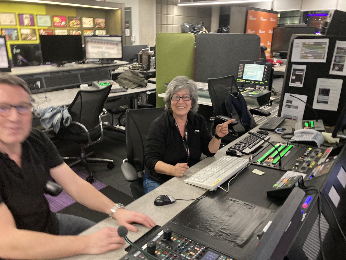 Dona retires on Friday after joining the BBC in 1981. She’s floor managed countless big shows and worked with a galaxy of stars. But she’s never been a director … until now. Tune in for @BBCNWT late bulletin on BBCOne NW quickly!