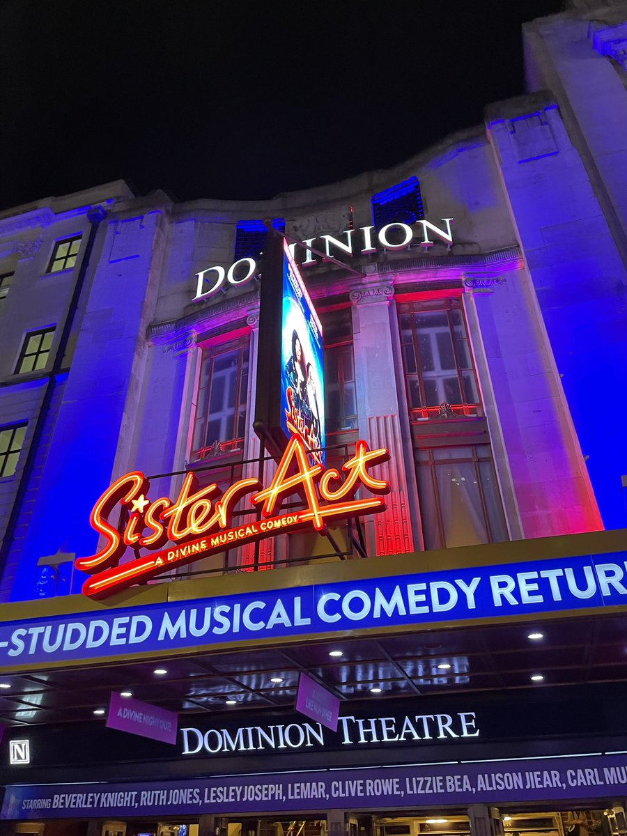 Wow @sisteractsocial has always been amazing but the West End production is truly something else stunning performances from everyone involved particularly @Beverleyknight and the little extra touches like the floating glitter ball just make it so special #sisteractmusical