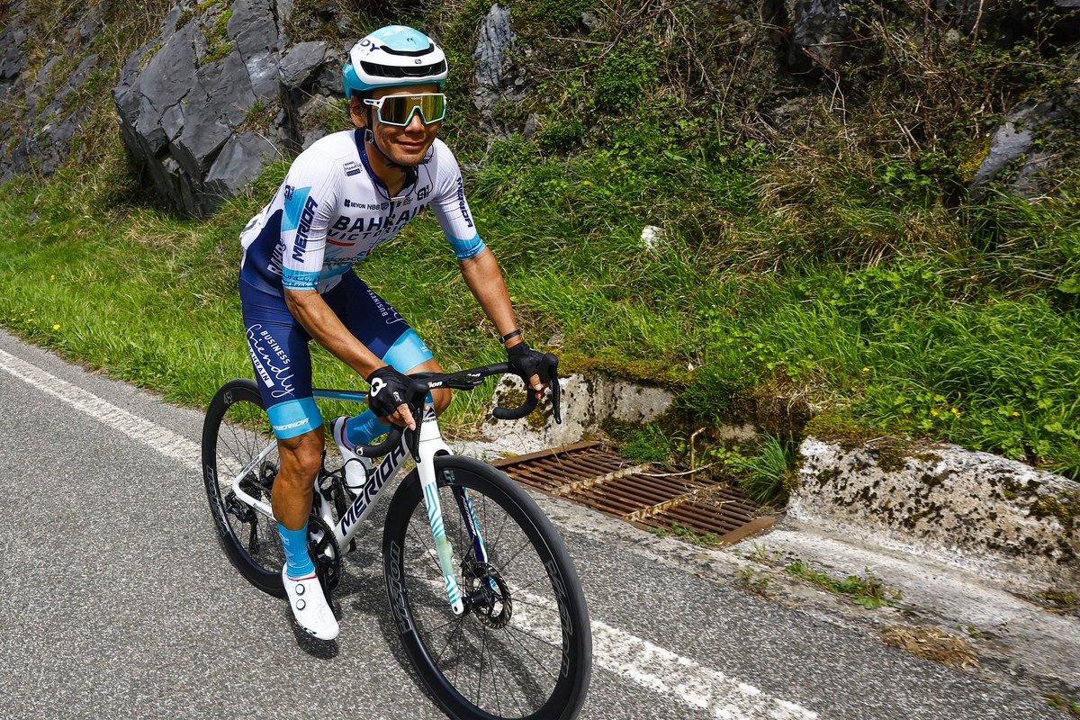 Itzulia Basque Country @ehitzulia Stage3✅ Photo 📸: @SprintCycling @BHRVictorious #RideAsOne #rideforGino