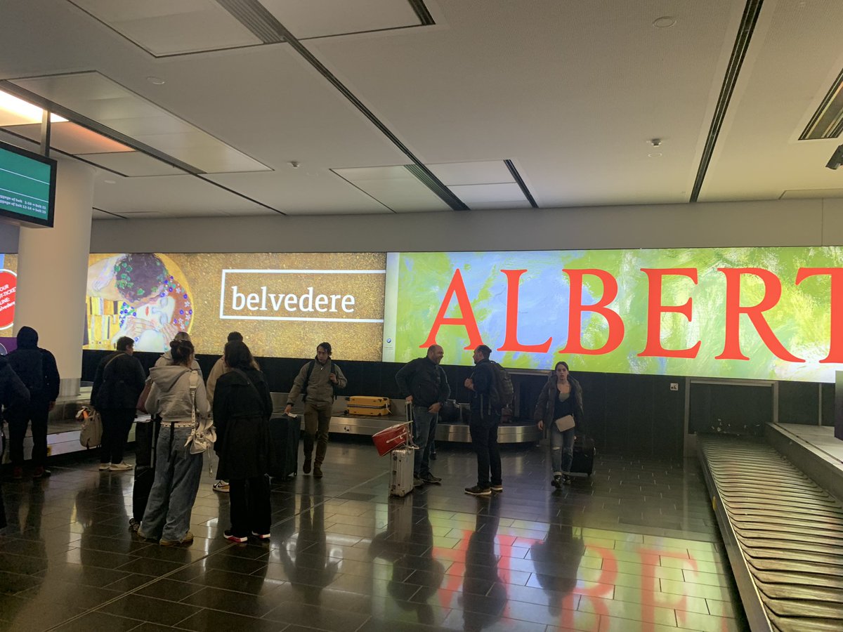 How great that all the arrival ads at Vienna airport are for Art Galleries, Museums and Opera Houses. Austria sets her store out … imagine LHR advertising ROH, V&A, RA etc. instead of all those notices threatening you if you threaten their staff ….