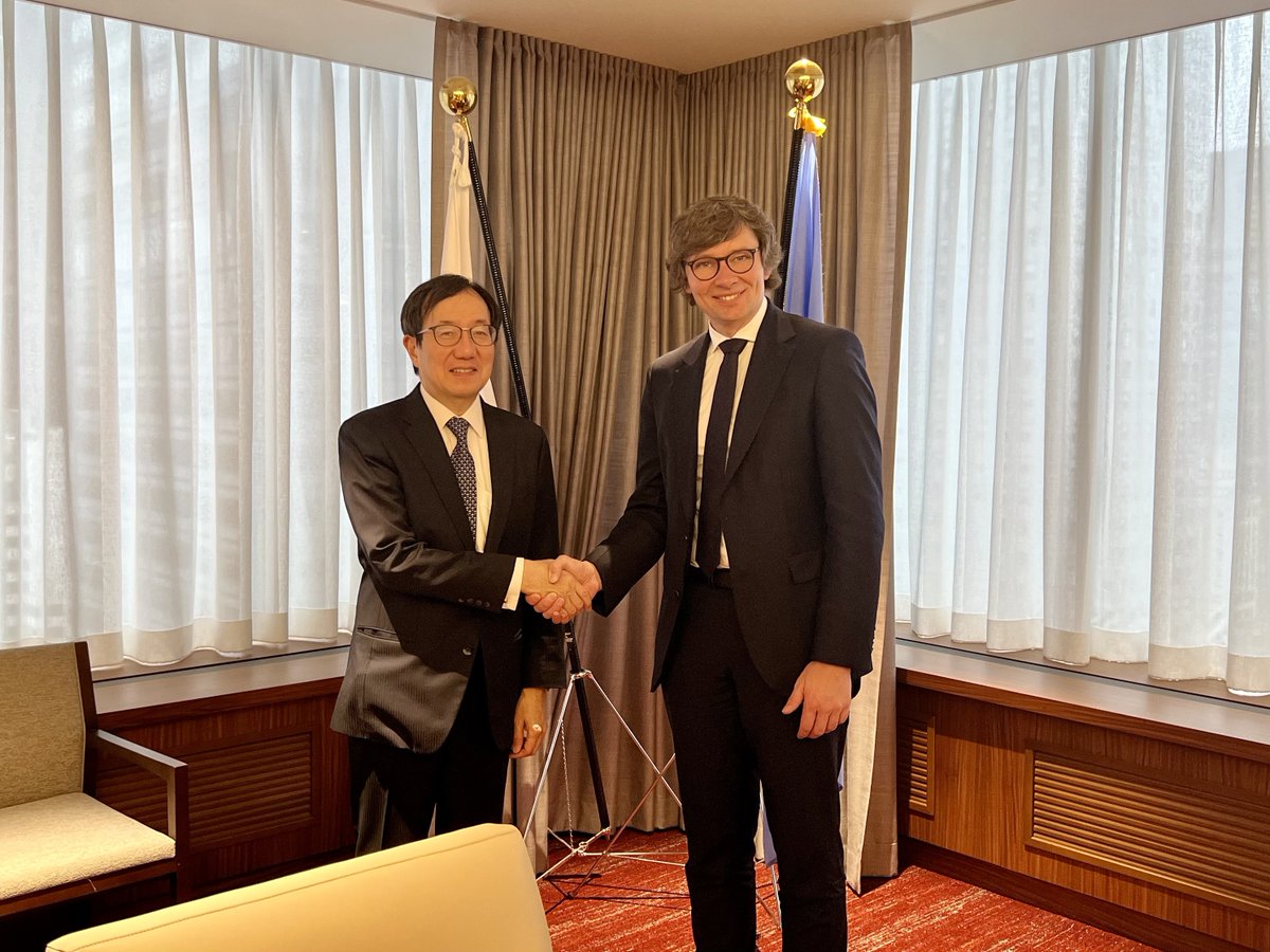 . @ITU's DSG @tlamanauskas appreciated meeting with Amb. YAMAZAKI Kazuyuki of @JapanMissionUN today to discuss topics such as AI, capacity building, closing digital divides, GDC and the WSIS+20 review. @WSISprocess 🇺🇳🤝🇯🇵