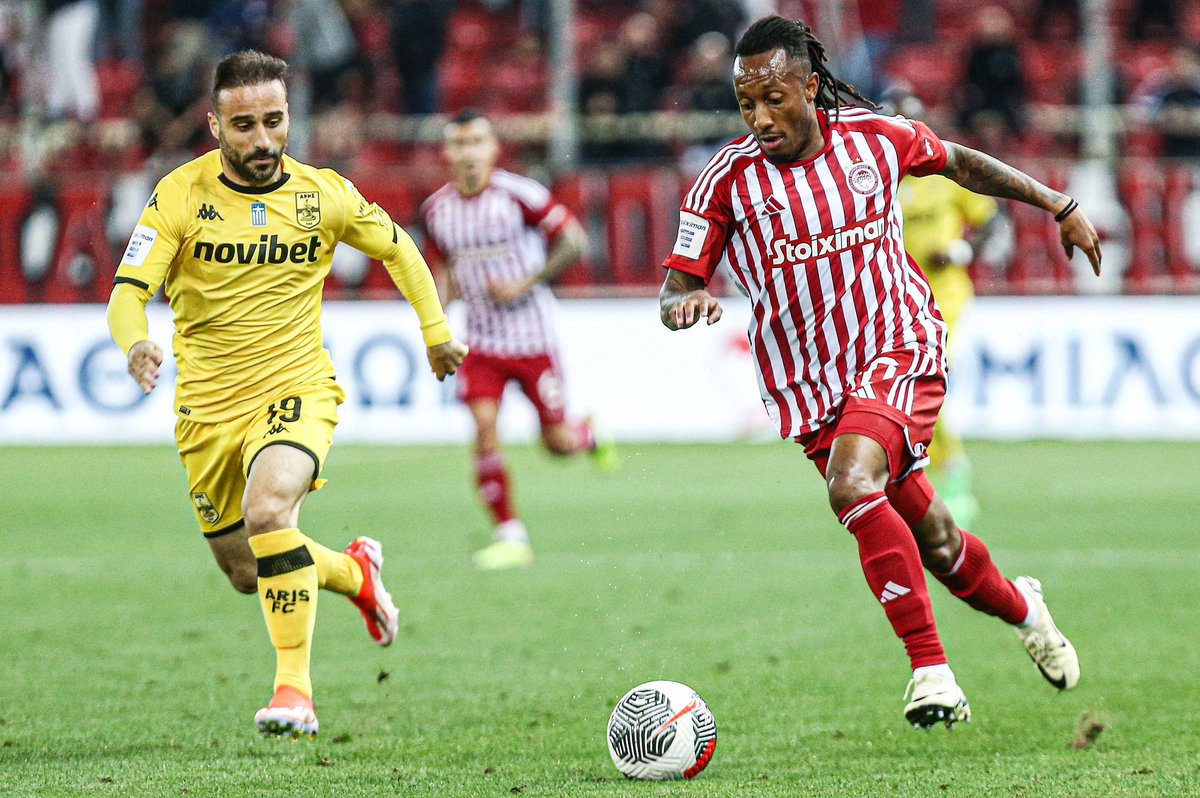 Good win team! ➕3️⃣❤️
Thank you to the fans for your support! 💪🏾
<a href="/olympiacosfc/">Olympiacos FC</a> ⚪️🔴