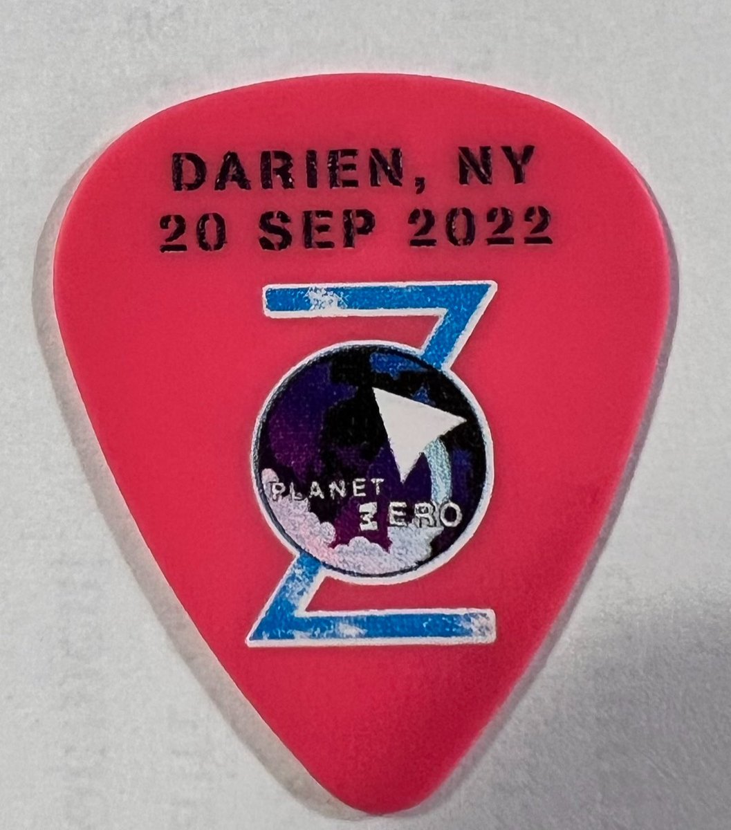@Shinedown #SD403DAY To many moments to list but if I had to pick one. 2022 Planet Zero Tour bringing @JellyRoll615 out to sing “Simple Man” which was my daughter’s first concert and she getting a pick (Eric got great aim)