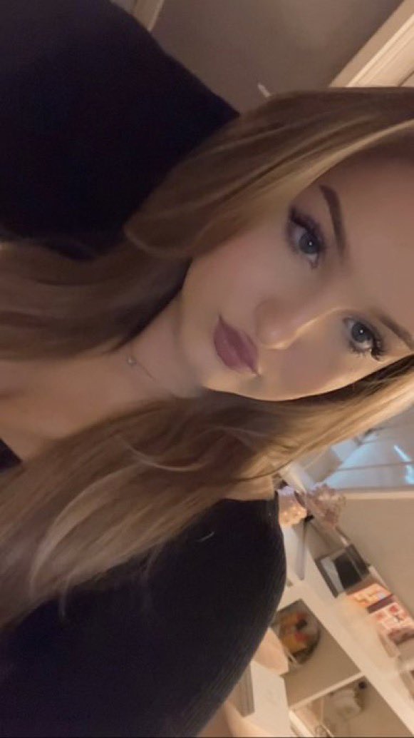 Ewa134567891's tweet photo. @GoddessJen44  Dankuwel dat ik u mag dienen, dit is de beste beslissing geweest uit mij leven! Ik wil nooit meer zonder mommy zijn, zonder haar ben ik niets. Ik zal voor altijd van haar zijn🐷🐷

Ik ben mommy haar eigendom, zodra ik iets met een andere vrouw doe wordt ik gestraft https://t.co/PNaoc8lxPO