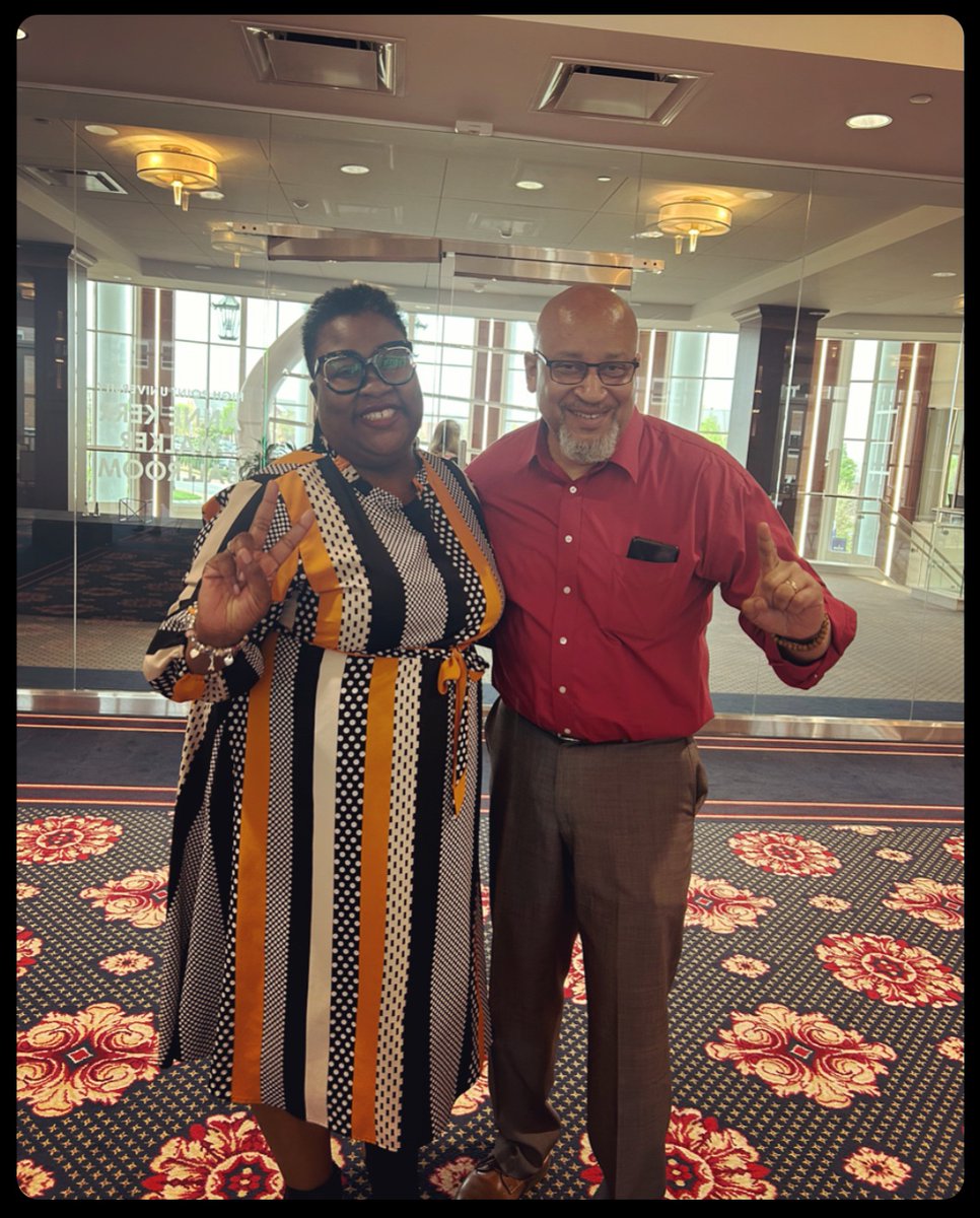 Erika U. Wilson (@dancingeducator) on Twitter photo What a BLESSING it was to glean from <a href="/PrincipalKafele/">Principal Kafele</a> yesterday!! He is DYNAMIC and has a treasure trove of wisdom. I left feeling enriched, empowered and motivated to become an outstanding school leader! 🙌🏾💜🤍 #HPU #HPULA #Cohort7 <a href="/Super_GCS/">Dr. Whitney Oakley</a> <a href="/HighPointU/">HighPointUniversity</a> What a BLESSING it was to glean from <a href="/PrincipalKafele/">Principal Kafele</a> yesterday!! He is DYNAMIC and has a treasure trove of wisdom. I left feeling enriched, empowered and motivated to become an outstanding school leader! 🙌🏾💜🤍 #HPU #HPULA #Cohort7 <a href="/Super_GCS/">Dr. Whitney Oakley</a> <a href="/HighPointU/">HighPointUniversity</a>