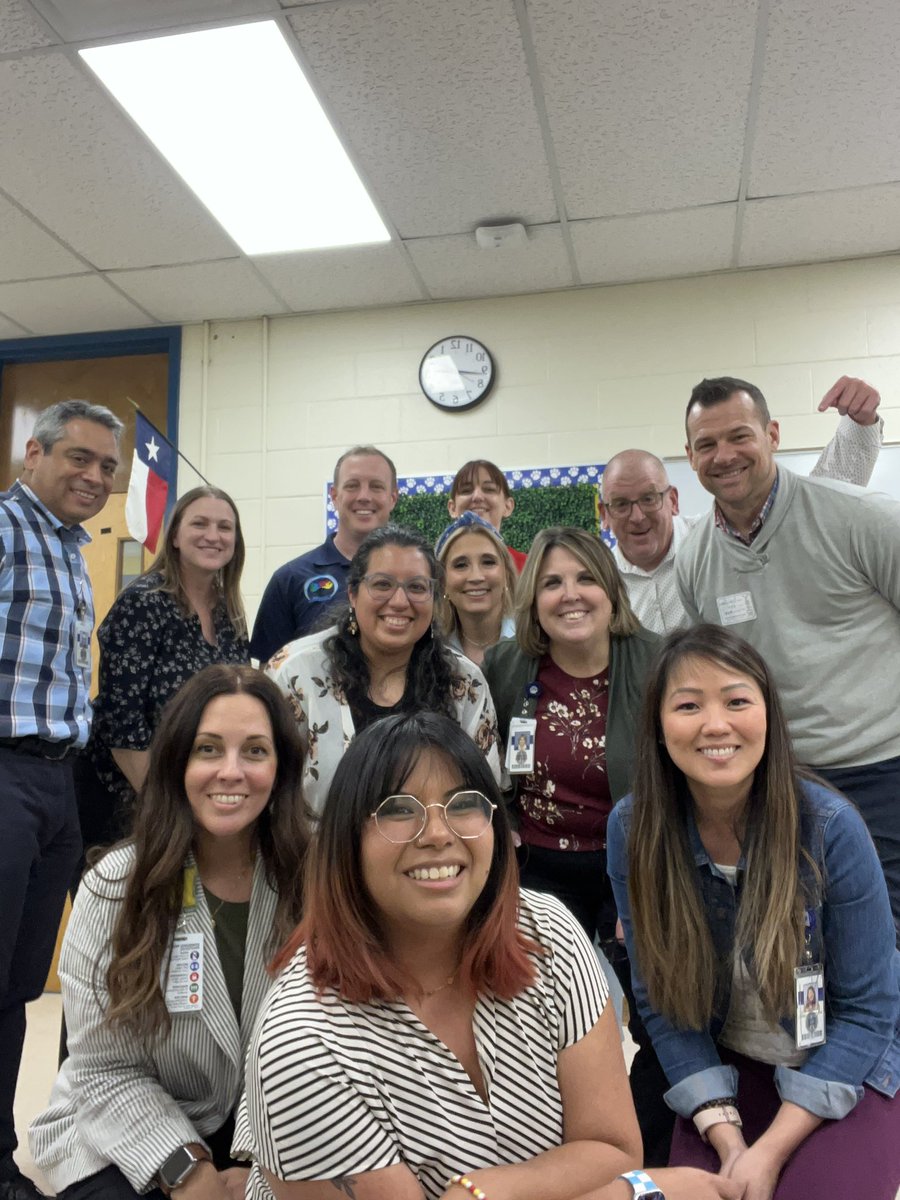 It was such a great day of impact with @Wes_Kieschnick and @NISDAcadTech thank you @NISDPease for giving us a peek into your rooms & being vulnerable partners in coaching conversations. Note to self “be patient with yourself, good things take time.” 🥲 ❤️ #coaching