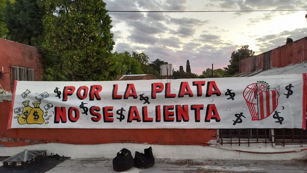 Las calles de Avellaneda andan diciendo...